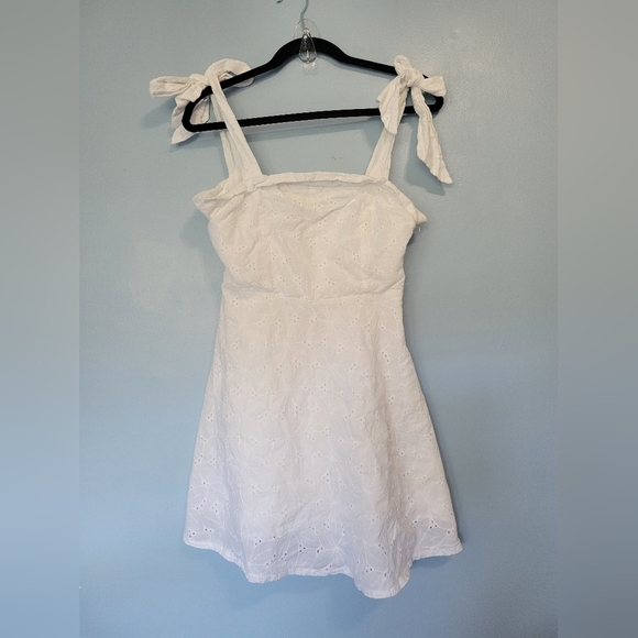 Sneak a Kiss White Floral Embroidered Tie-Strap Mini Dress Large - Picture 2 of 12